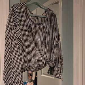 Houndstooth Black and White Women's Top
